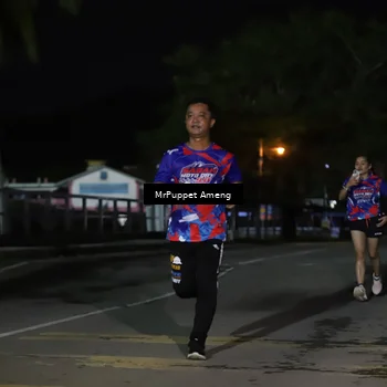 Runner Photo 6043901