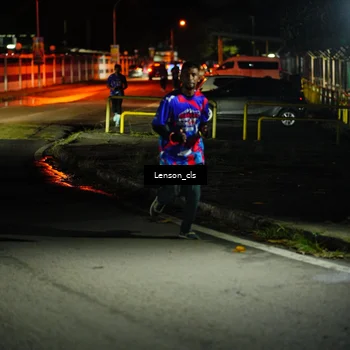 Runner Photo 6043906