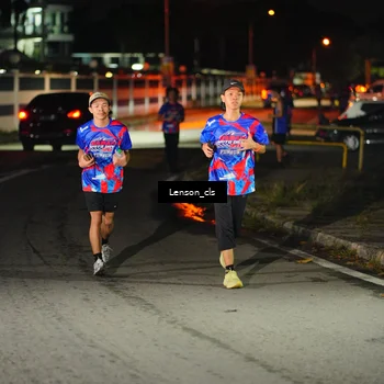 Runner Photo 6043908