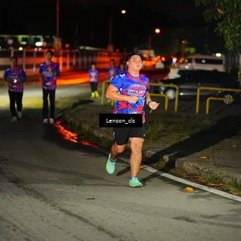 Runner Photo 6043911