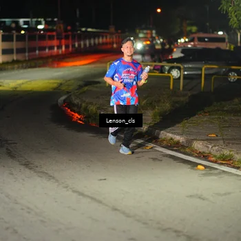 Runner Photo 6043923
