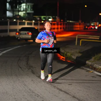 Runner Photo 6043930