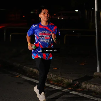 Runner Photo 6043942