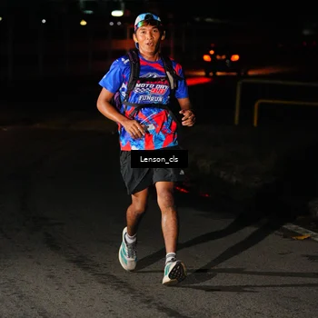 Runner Photo 6043975