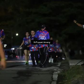 Runner Photo 6044008