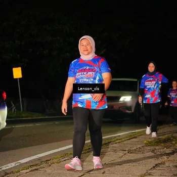 Runner Photo 6044021
