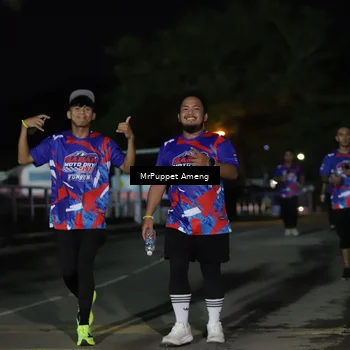 Runner Photo 6044103