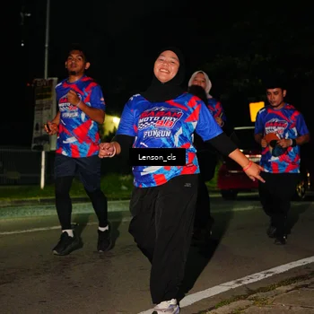 Runner Photo 6044107