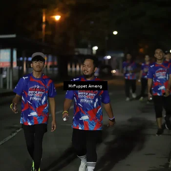 Runner Photo 6044113