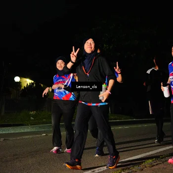 Runner Photo 6044121