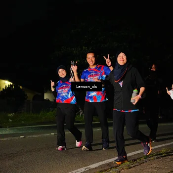 Runner Photo 6044123