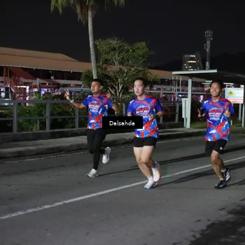 Runner Photo 6044158
