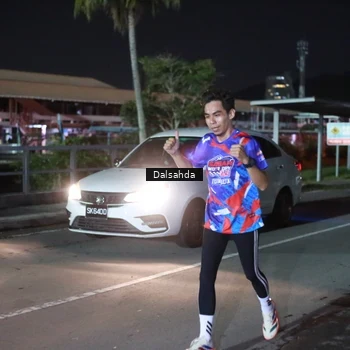 Runner Photo 6044236
