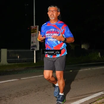 Runner Photo 6044271
