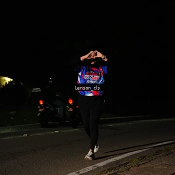 Runner Photo 6044275
