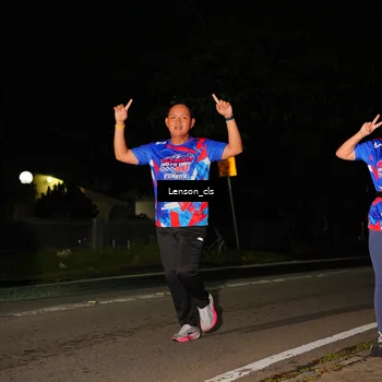 Runner Photo 6044292