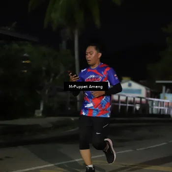 Runner Photo 6044299
