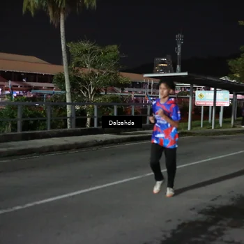 Runner Photo 6044303