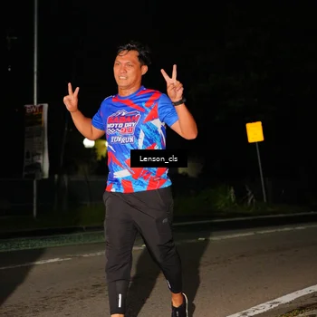 Runner Photo 6044311