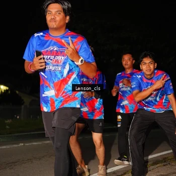 Runner Photo 6044331