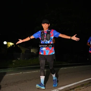 Runner Photo 6044332