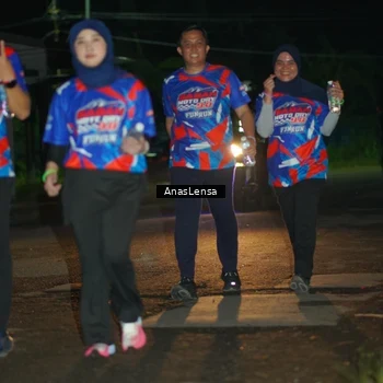 Runner Photo 6044333