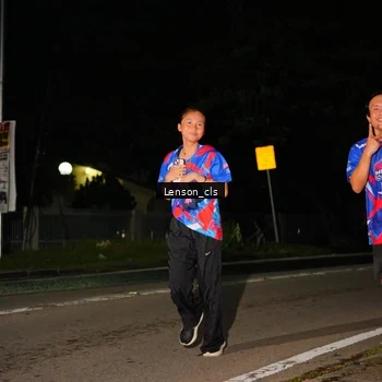 Runner Photo 6044343