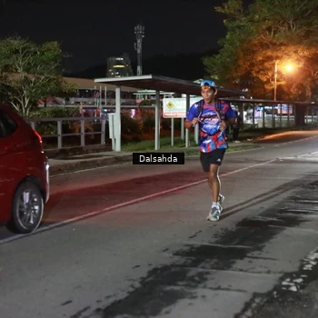 Runner Photo 6044346