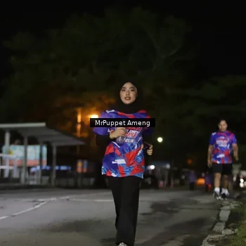 Runner Photo 6044348