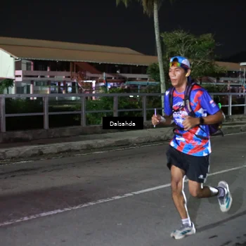 Runner Photo 6044359