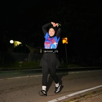 Runner Photo 6044371