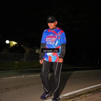 Runner Photo 6044374