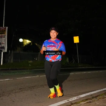 Runner Photo 6044377