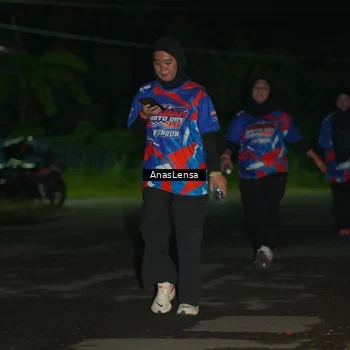 Runner Photo 6044380