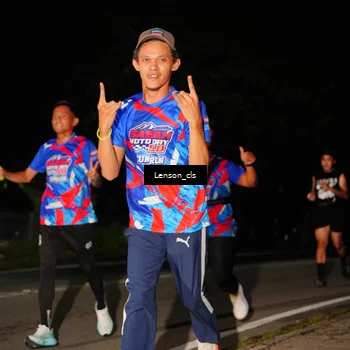 Runner Photo 6044395