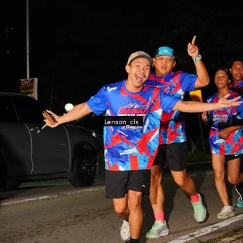 Runner Photo 6044414