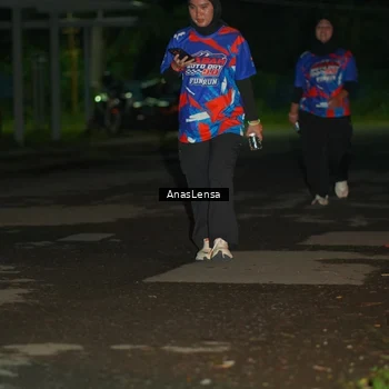Runner Photo 6044444