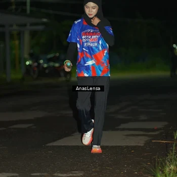 Runner Photo 6044446
