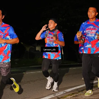 Runner Photo 6044449