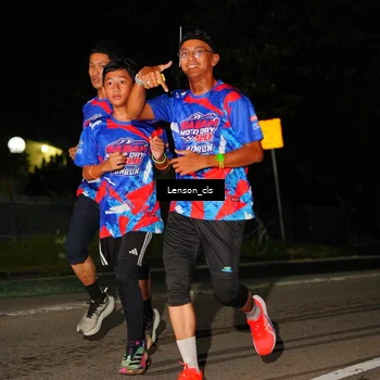 Runner Photo 6044457