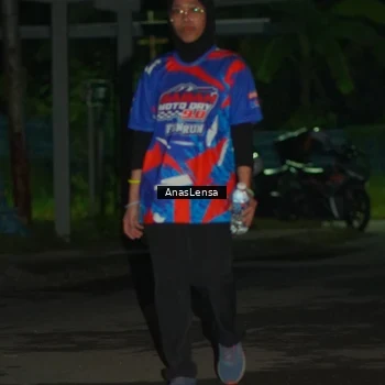 Runner Photo 6044476