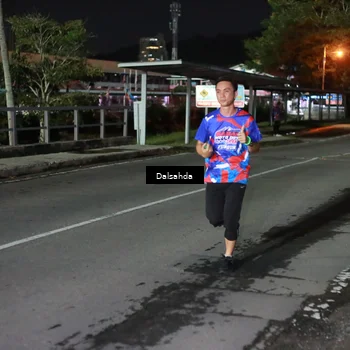 Runner Photo 6044485