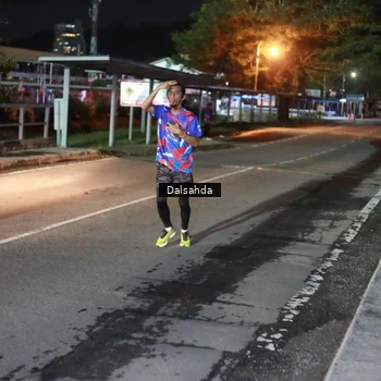 Runner Photo 6044499