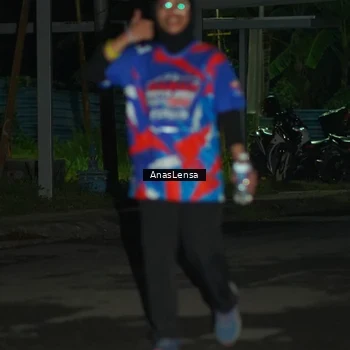 Runner Photo 6044501