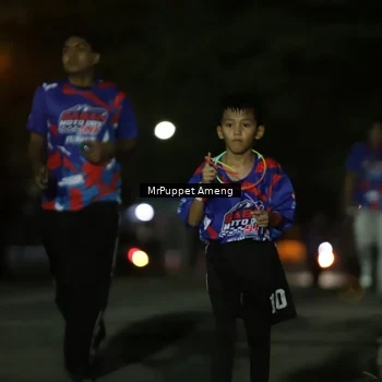 Runner Photo 6044517