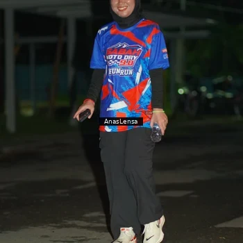 Runner Photo 6044541