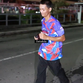 Runner Photo 6044545