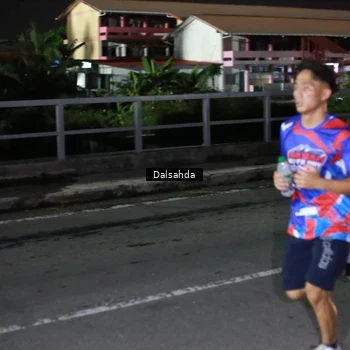 Runner Photo 6044560