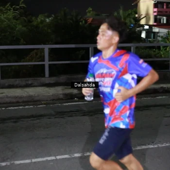 Runner Photo 6044565