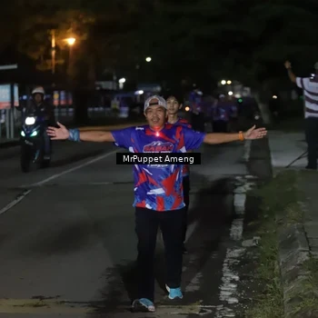 Runner Photo 6044572